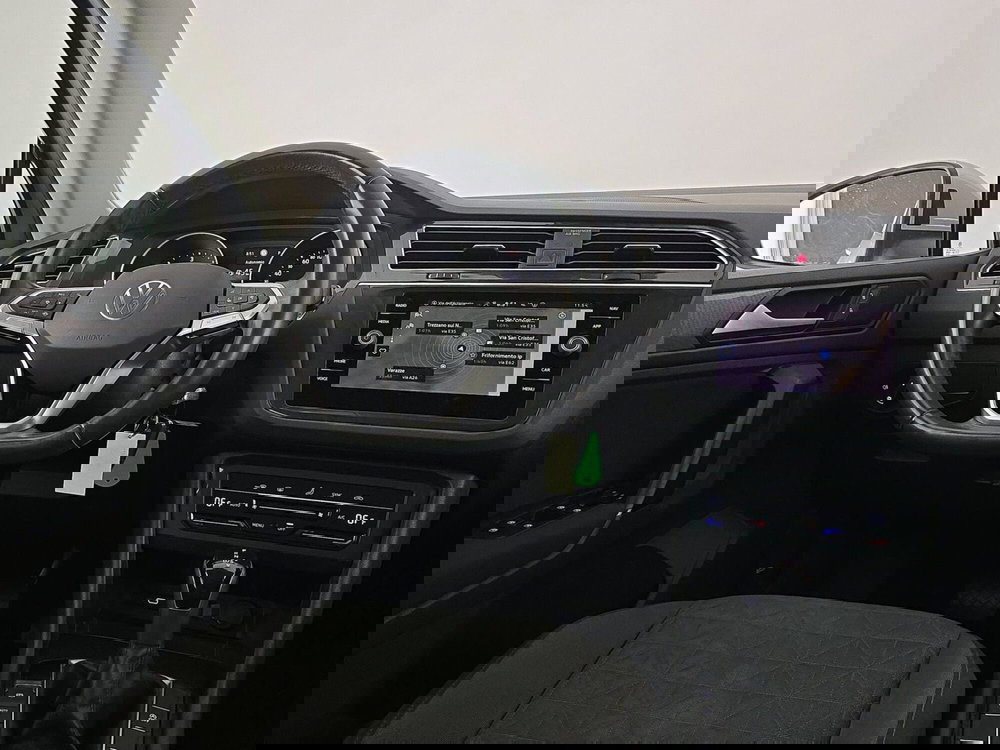 Volkswagen Tiguan usata a Asti (9)