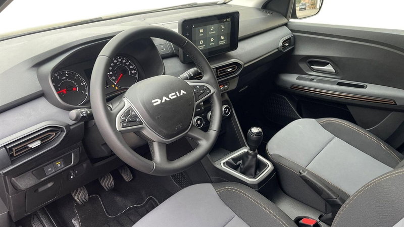 Dacia Jogger nuova a Treviso (7)