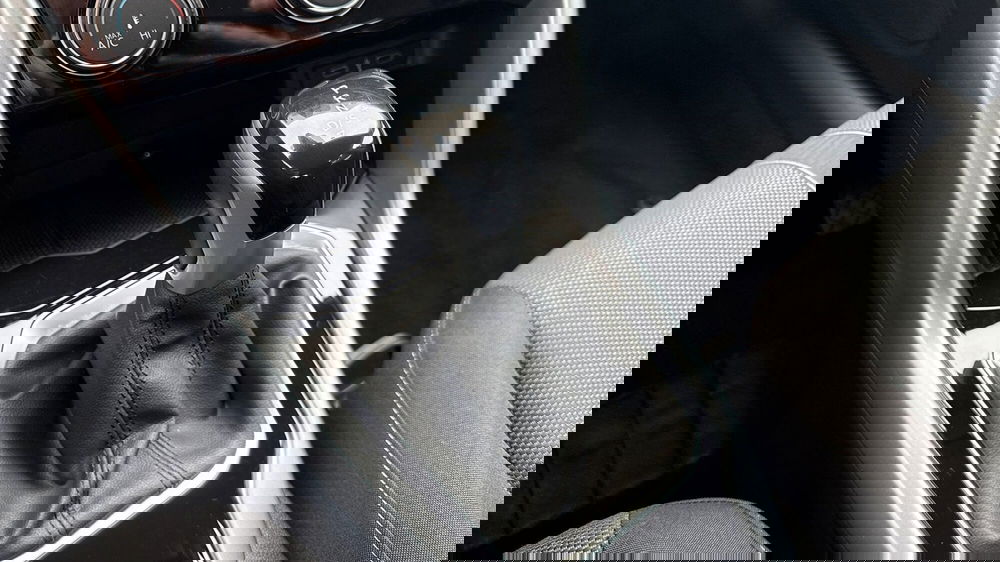 Volkswagen T-Roc usata a Treviso (11)