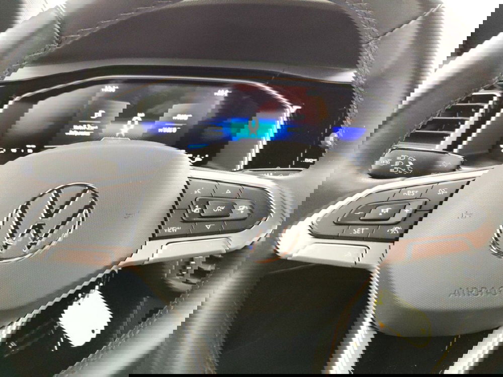 Volkswagen Polo usata a Massa-Carrara (12)