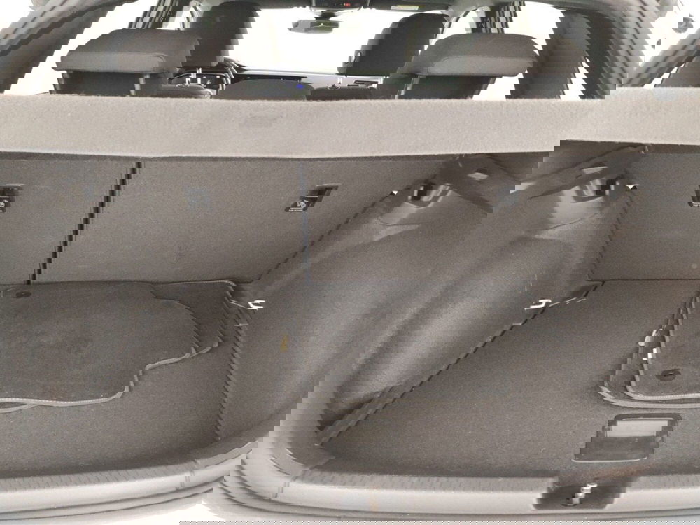 Volkswagen Polo usata a Massa-Carrara (14)