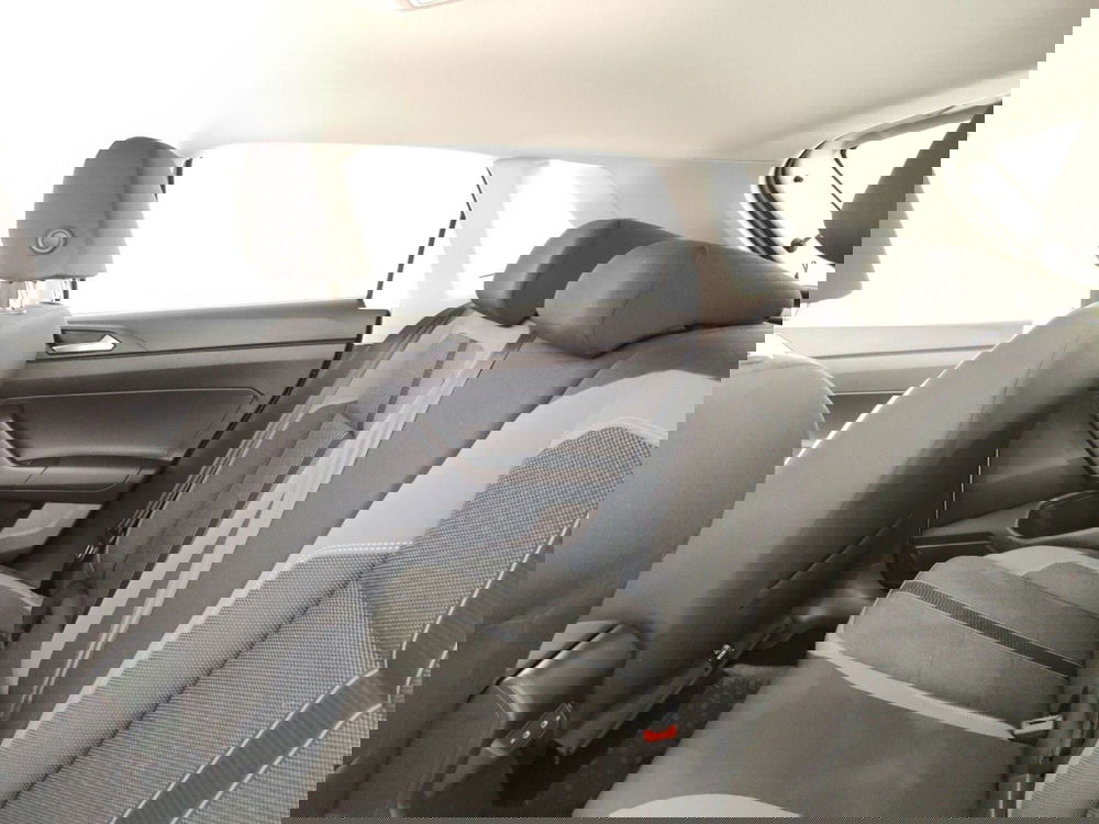 Volkswagen Polo usata a Massa-Carrara (10)