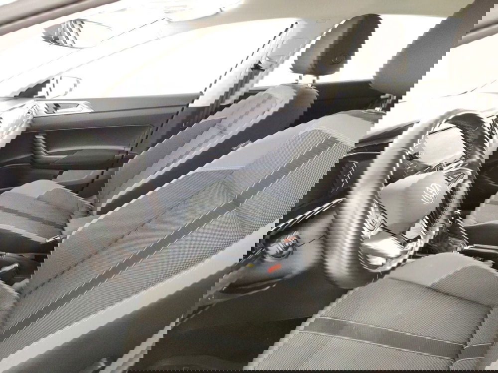 Volkswagen Polo usata a Massa-Carrara (7)