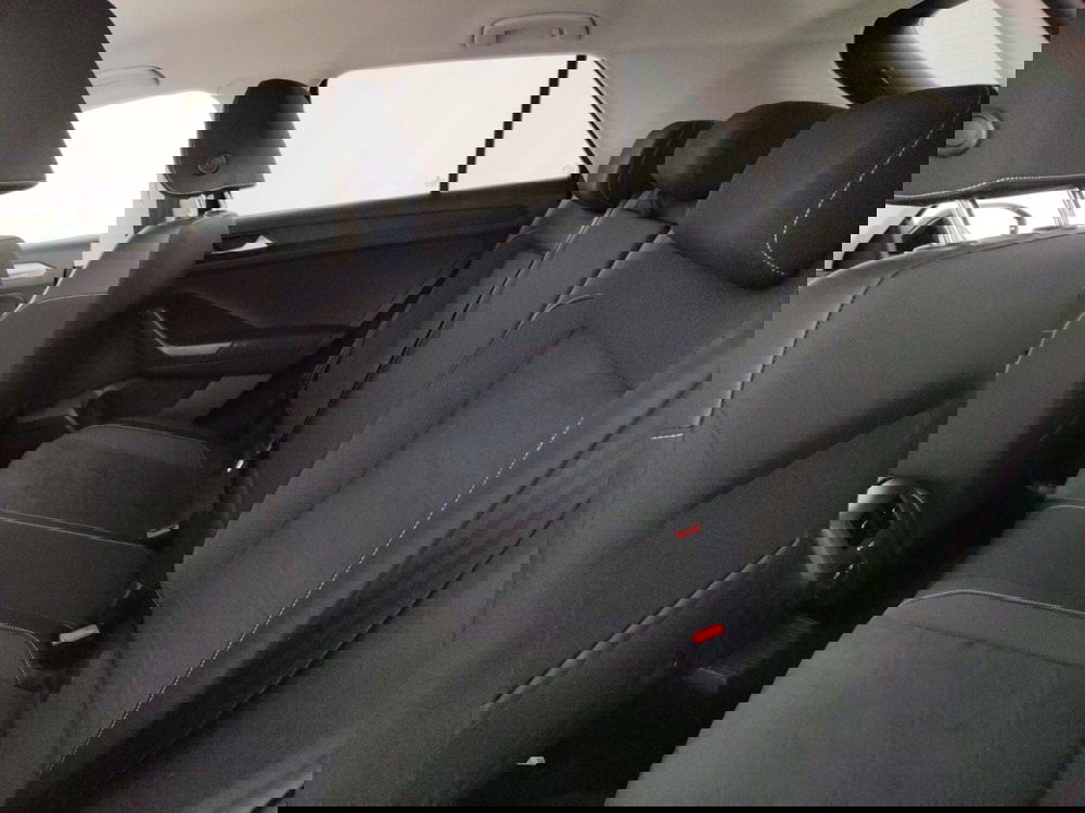 Volkswagen T-Roc usata a Massa-Carrara (10)