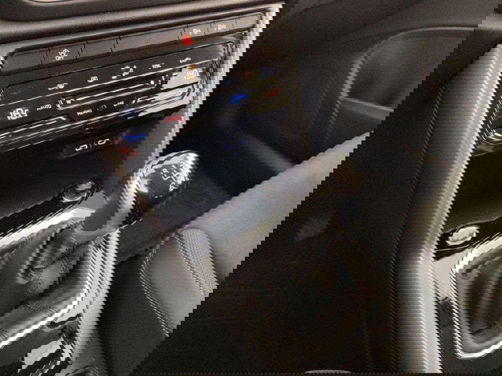 Volkswagen T-Roc usata a Massa-Carrara (11)