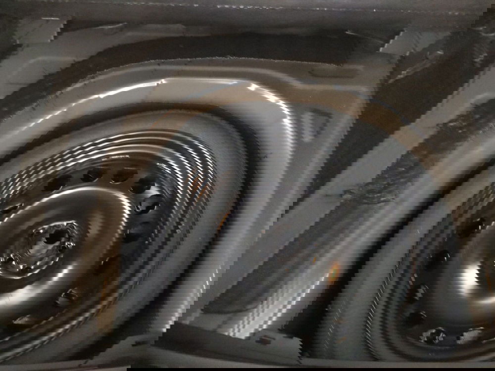 Volkswagen Taigo usata a Napoli (20)