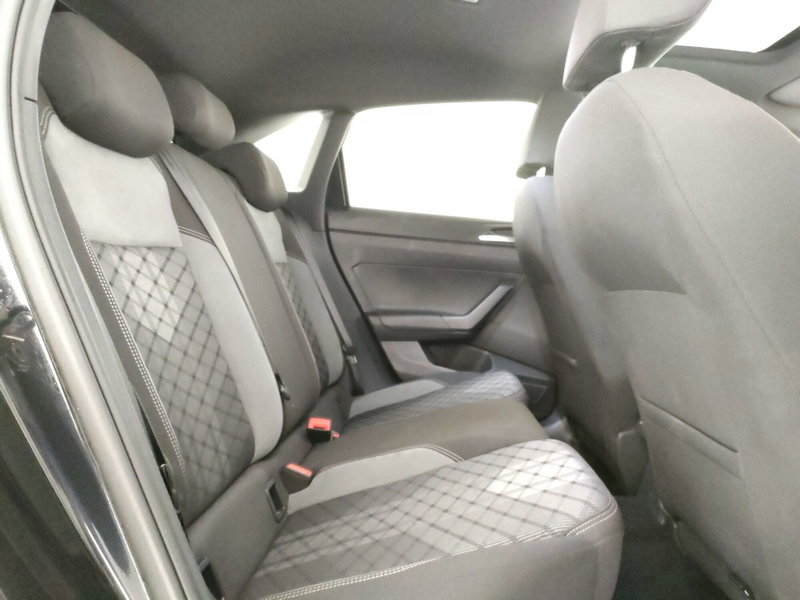Volkswagen Taigo usata a Napoli (9)