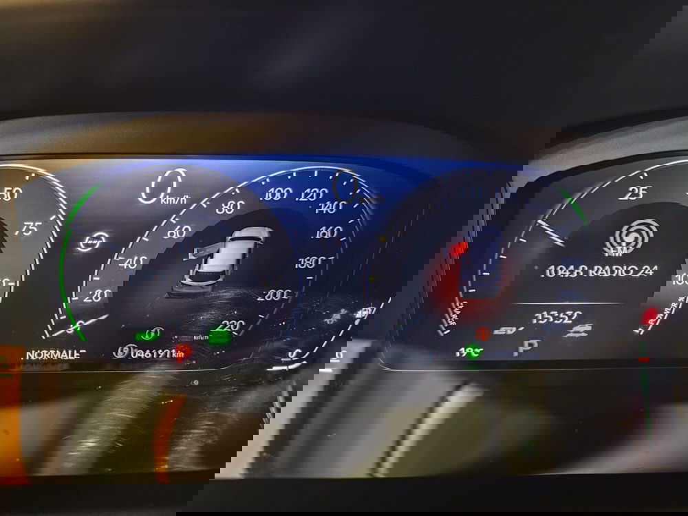 Honda ZR-V usata a Milano (10)