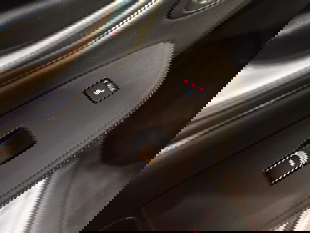 Honda ZR-V usata a Milano (18)