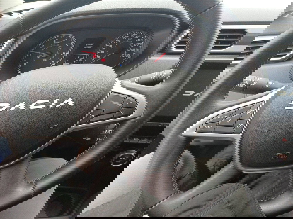 Dacia Duster usata a Frosinone (10)