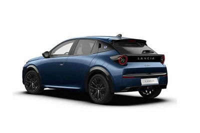 Lancia Ypsilon 1.2 mhev 110cv e-dct nuova a San Giovanni Teatino