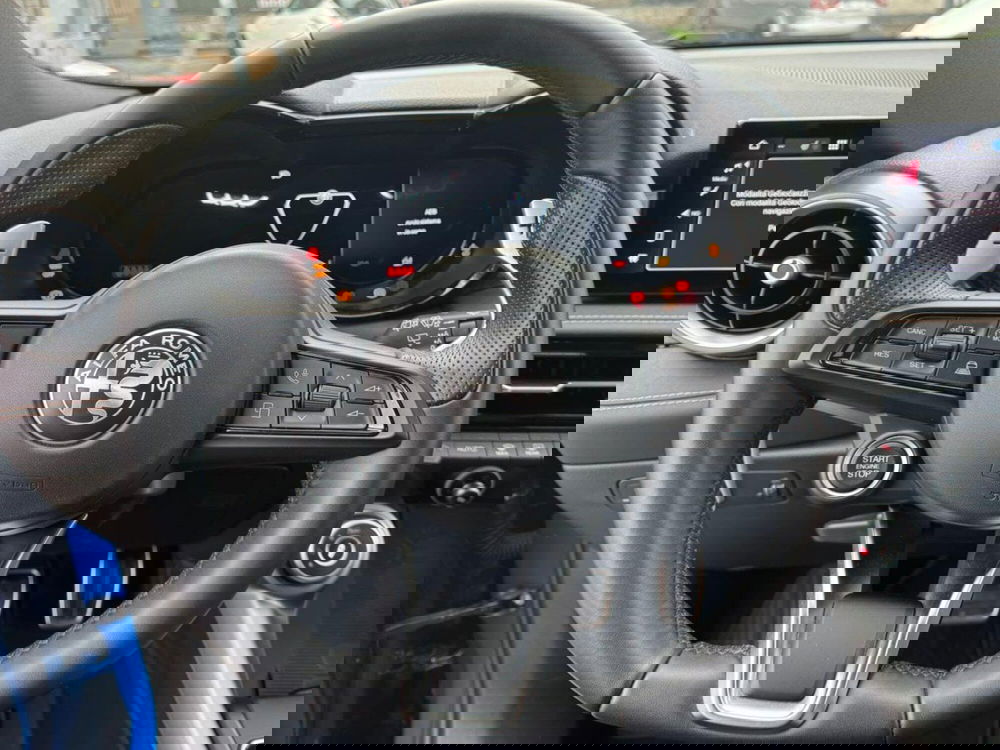 Alfa Romeo Tonale usata a Salerno (11)