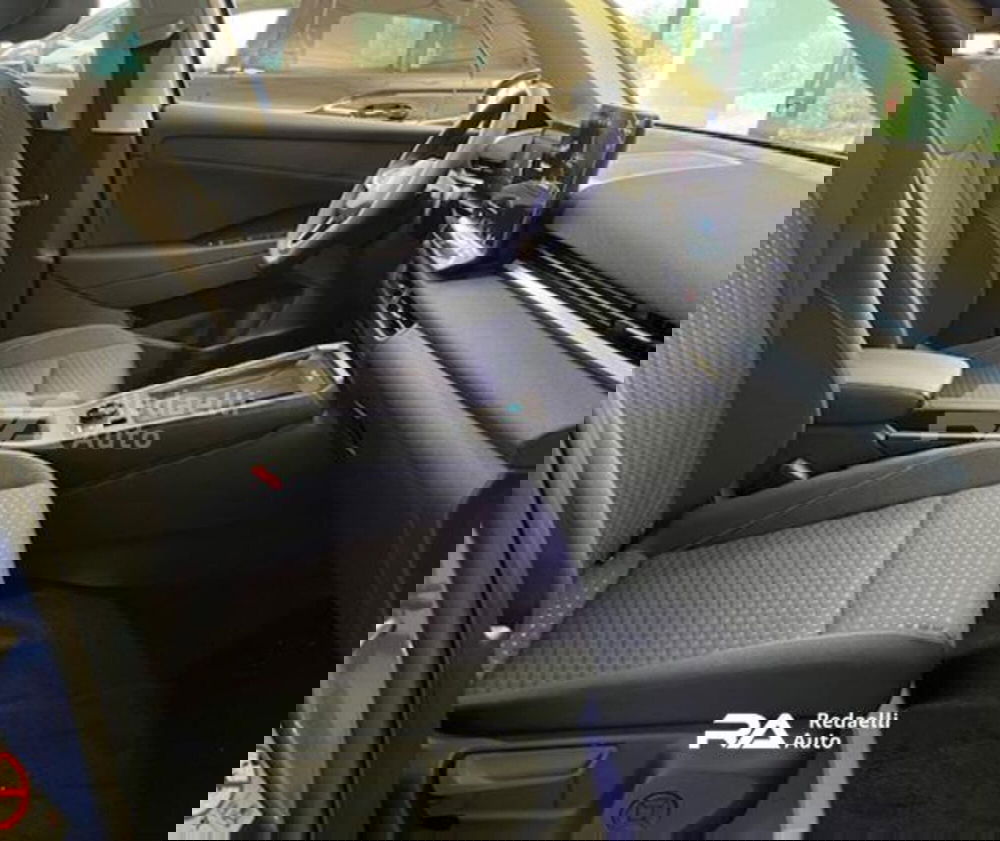 Volkswagen T-Roc nuova a Lecco (12)