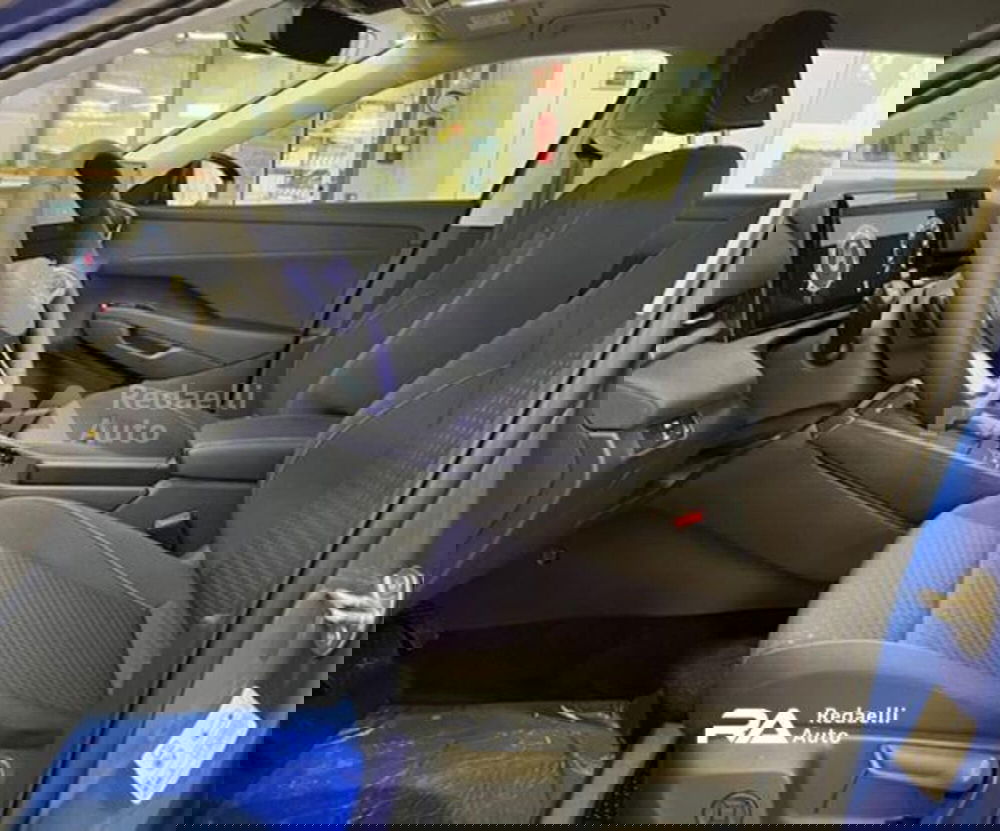 Volkswagen T-Roc nuova a Lecco (7)