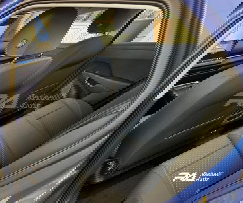 Volkswagen T-Roc nuova a Lecco (8)