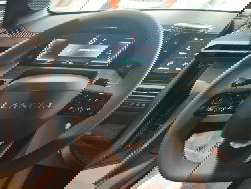 Lancia Ypsilon nuova a Frosinone (11)