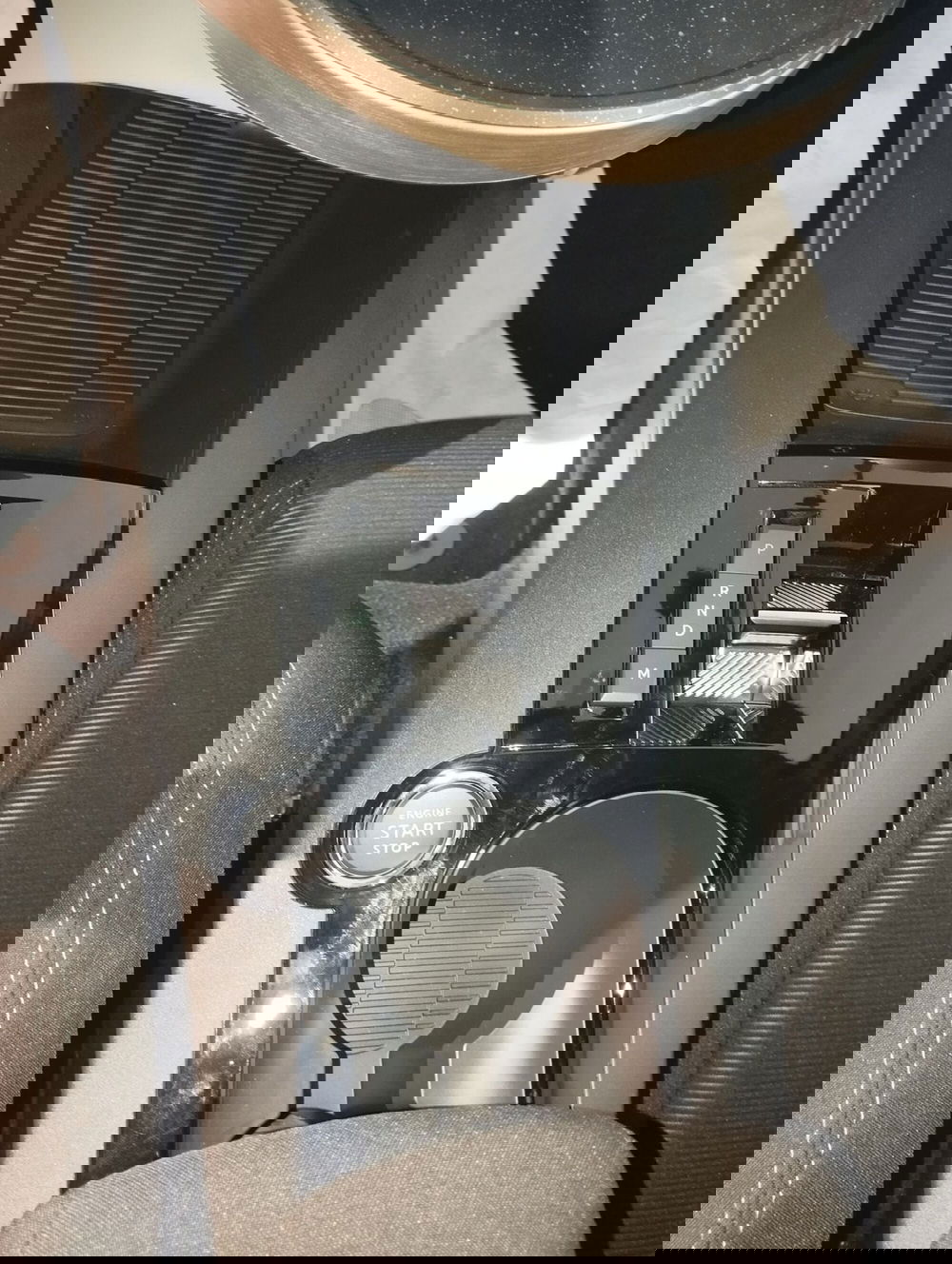 Lancia Ypsilon nuova a Frosinone (17)