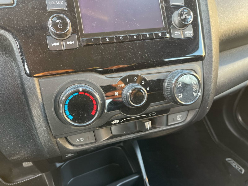 Honda Jazz usata a Frosinone (13)