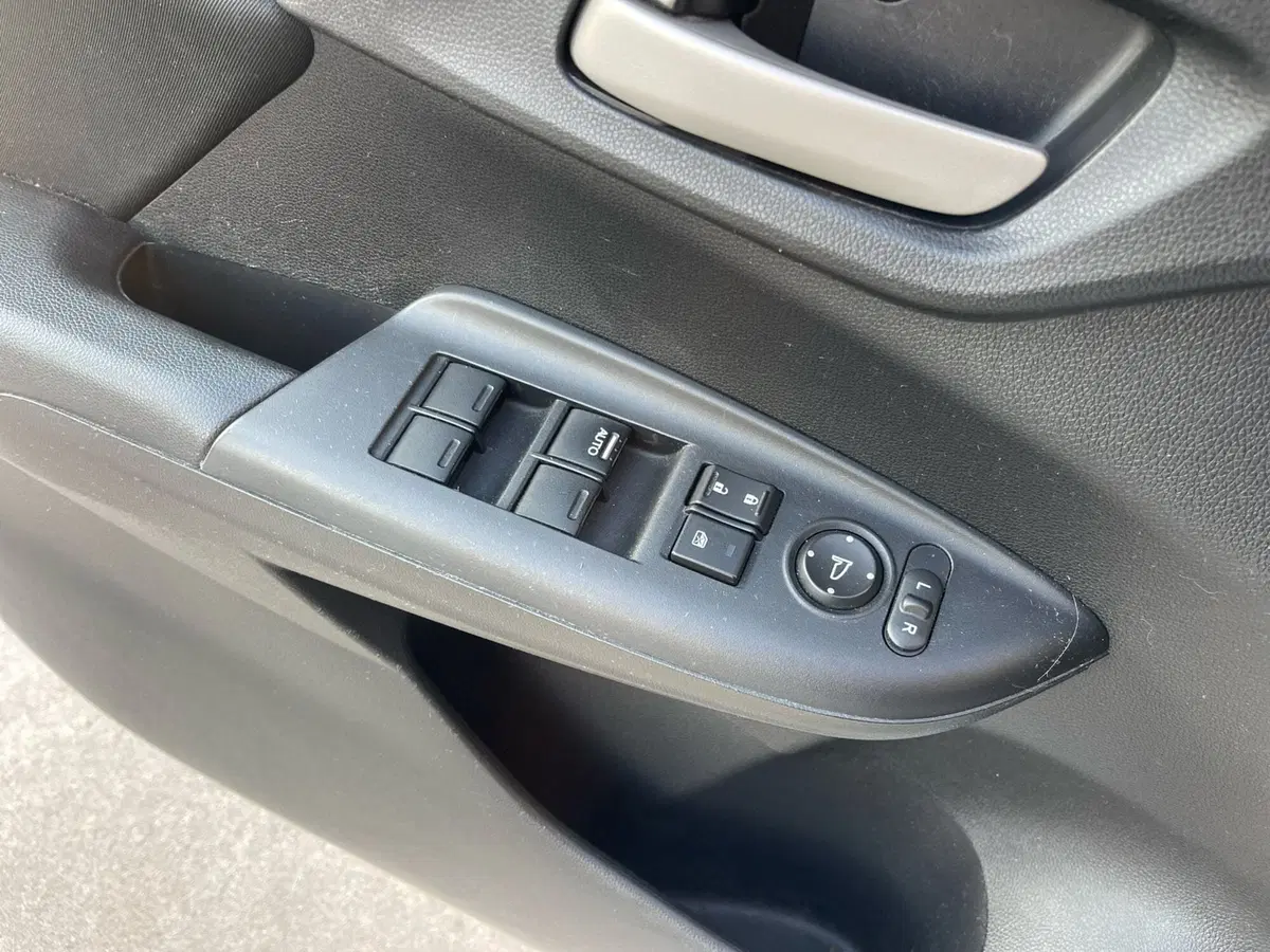 Honda Jazz usata a Frosinone (15)