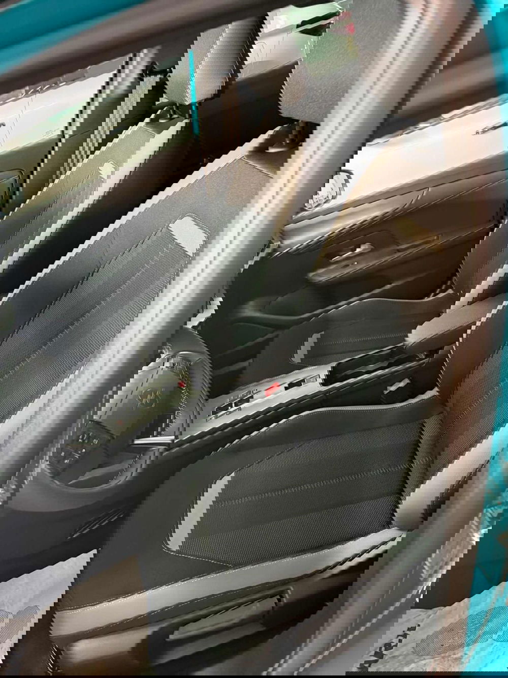 Opel Mokka nuova a Foggia (13)