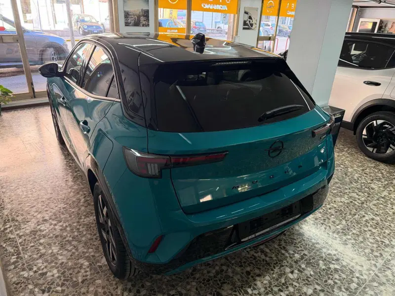 Opel Mokka nuova a Foggia (5)