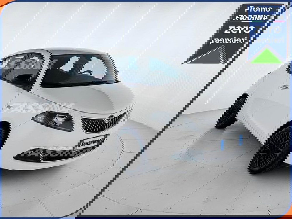 Lancia Ypsilon usata a Milano