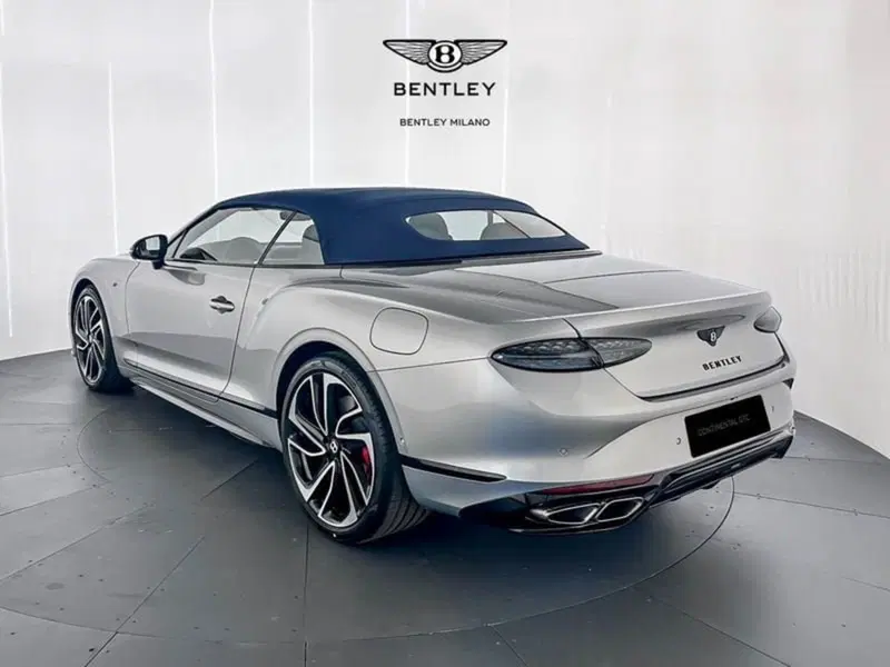 Bentley Continental GTC nuova a Milano (6)