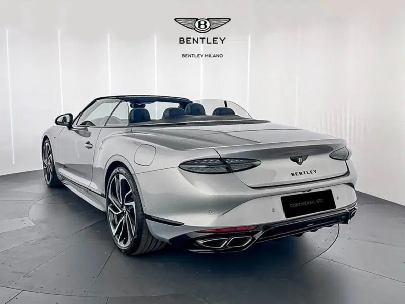 Bentley Continental GTC nuova a Milano (7)