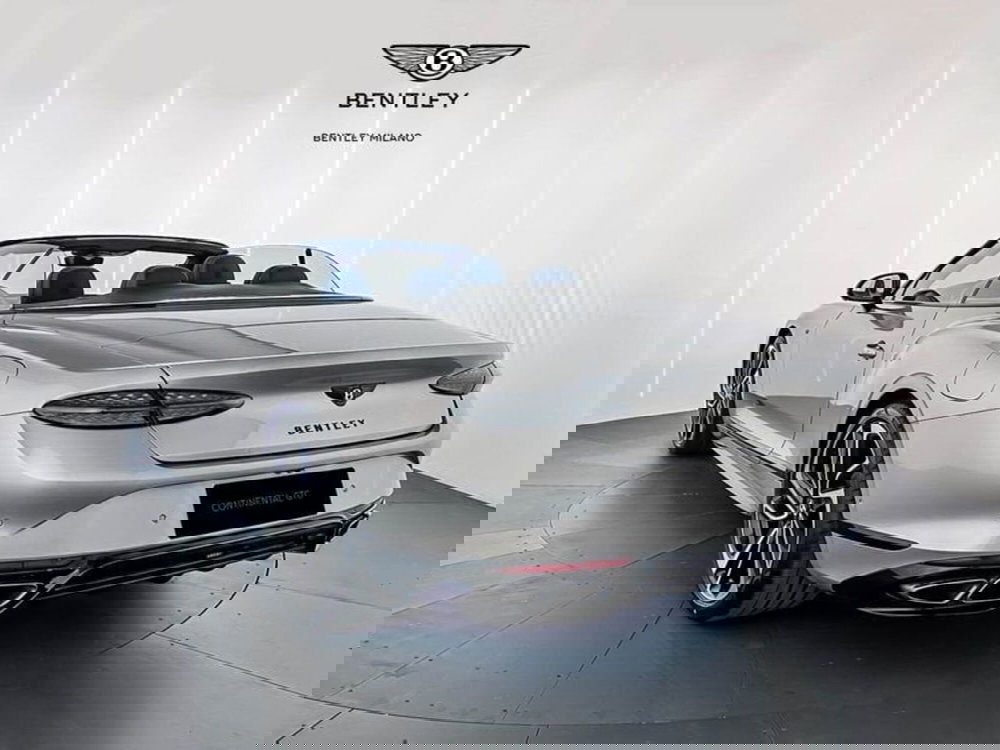 Bentley Continental GTC nuova a Milano (7)
