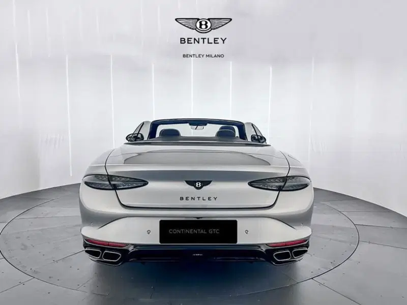 Bentley Continental GTC nuova a Milano (8)