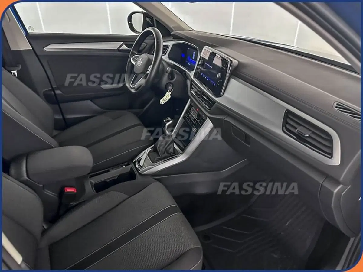 Volkswagen T-Roc usata a Milano (12)