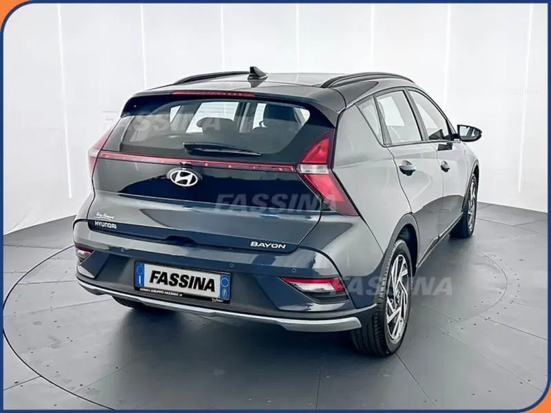 Hyundai Bayon usata a Milano (6)