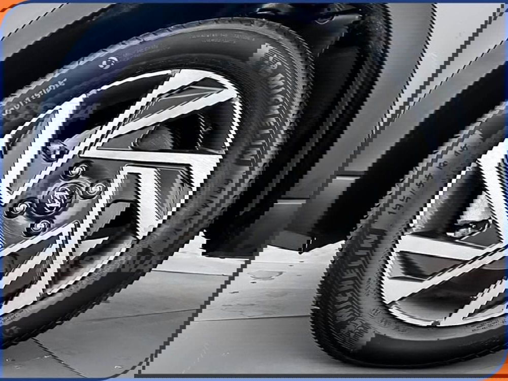 Hyundai Bayon usata a Milano (7)