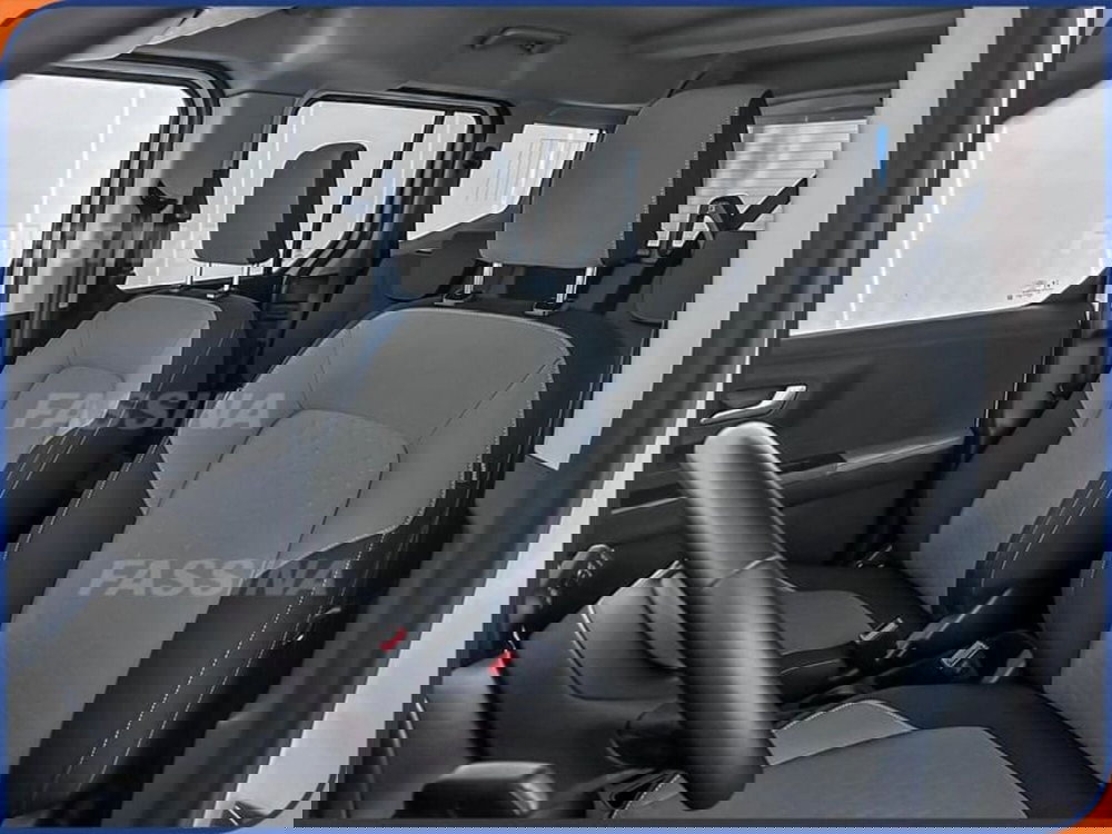 Ford Tourneo Courier usata a Milano (8)