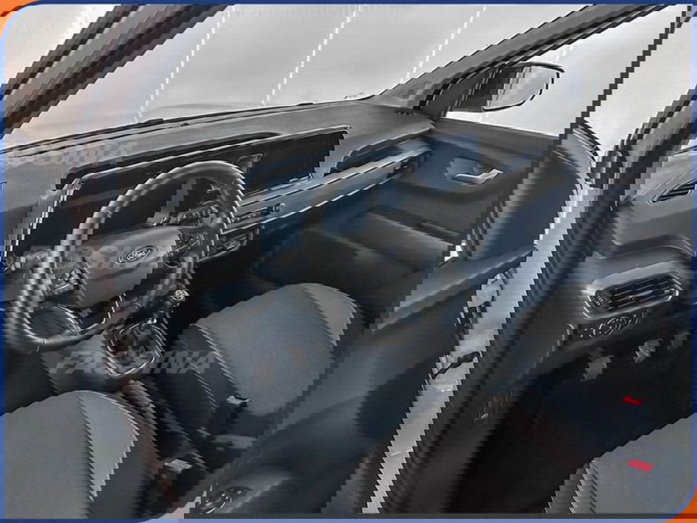 Ford Tourneo Courier usata a Milano (9)