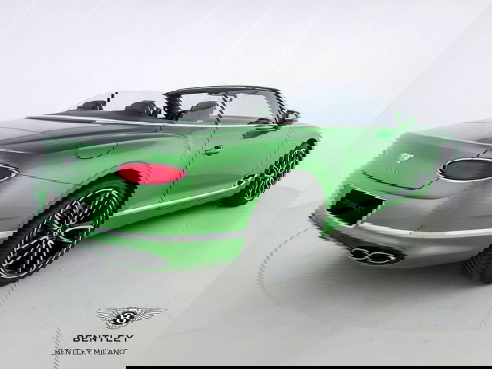 Bentley Continental GTC usata a Milano (8)