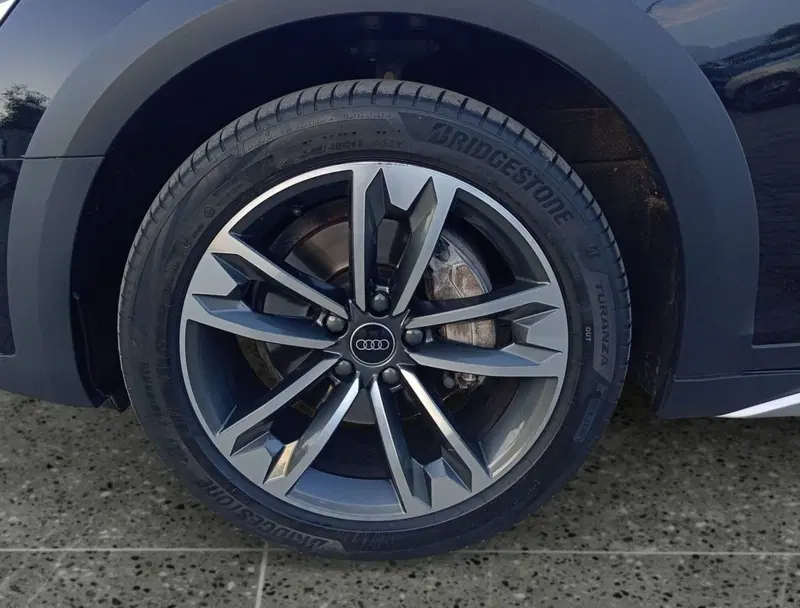 Audi A4 Allroad usata a Bari (13)