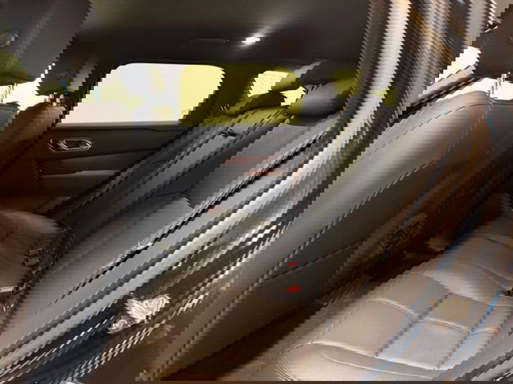 Land Rover Range Rover Velar usata a Venezia (9)