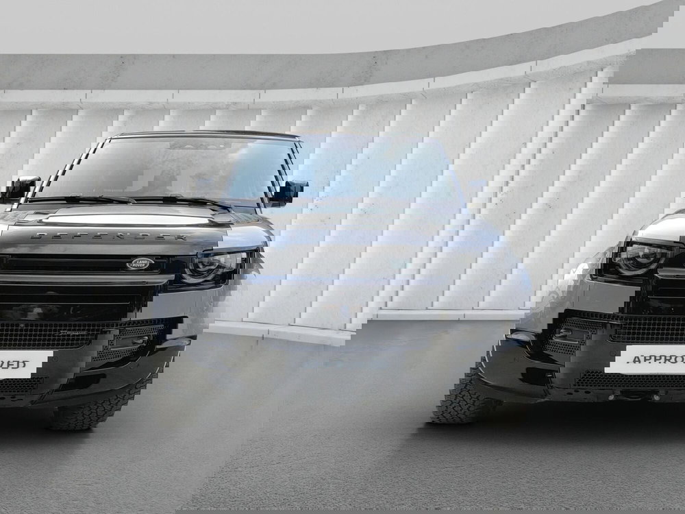 Land Rover Defender usata a Milano (8)