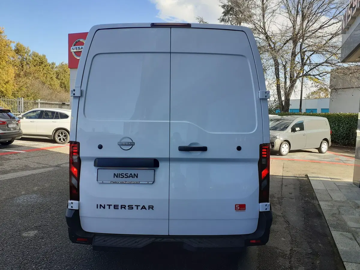 Nissan Interstar Furgone nuova a Modena (5)