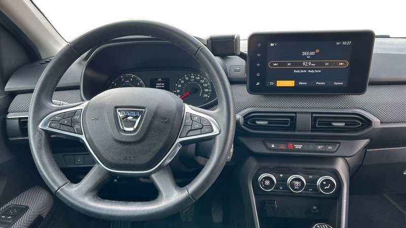Dacia Jogger usata a Padova (8)