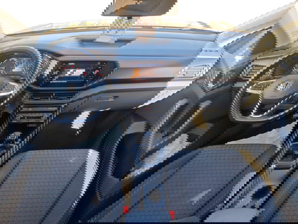 Volkswagen T-Cross usata a Siena (12)