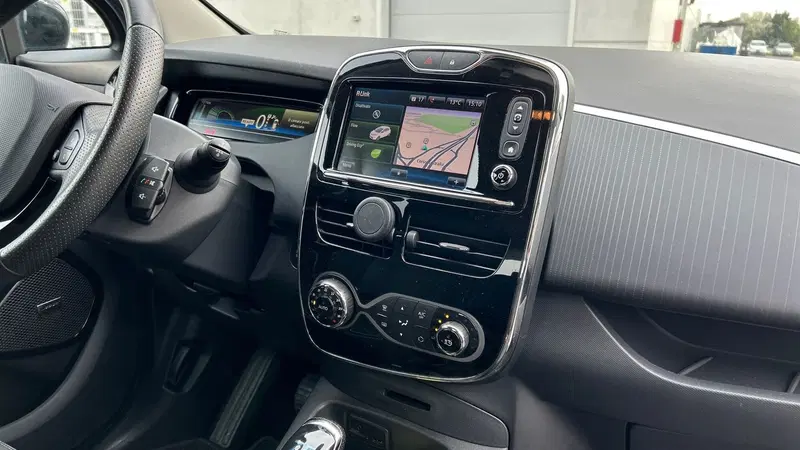 Renault Zoe usata a Padova (9)