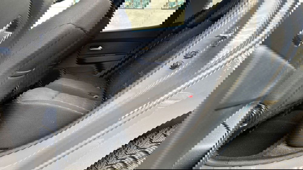 Dacia Duster usata a Padova (18)