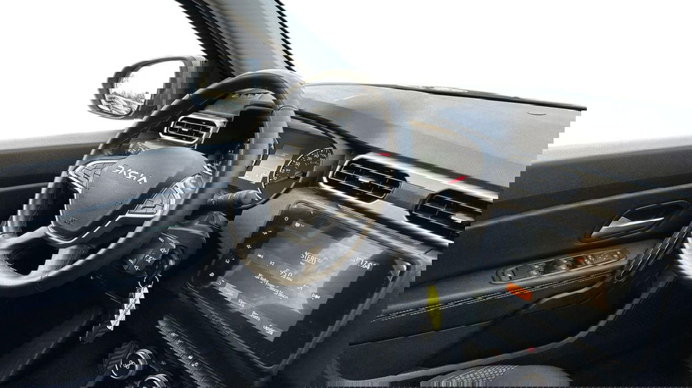 Dacia Duster usata a Padova (7)