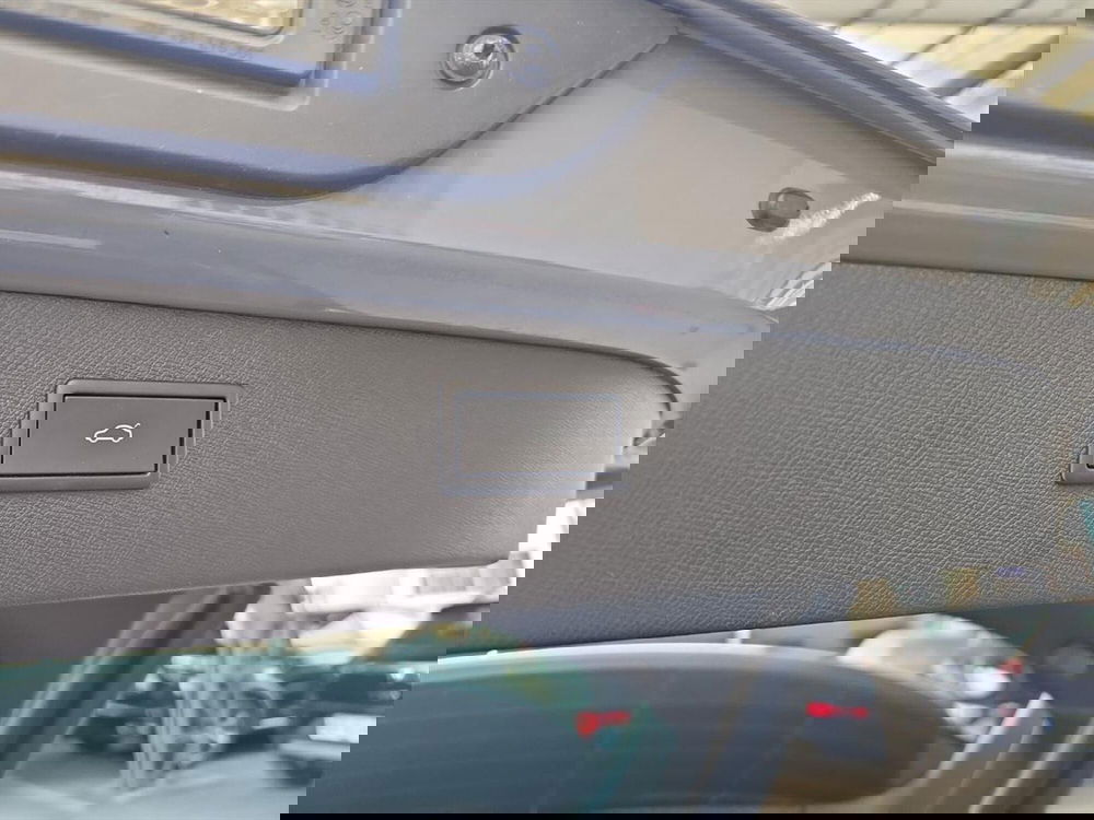 Cupra Formentor usata a Lecco (17)