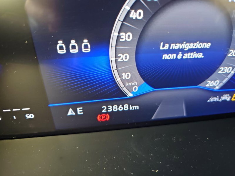 Volkswagen T-Roc usata a Lecco (12)