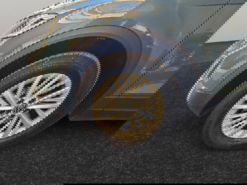 Volkswagen T-Roc usata a Lecco (16)