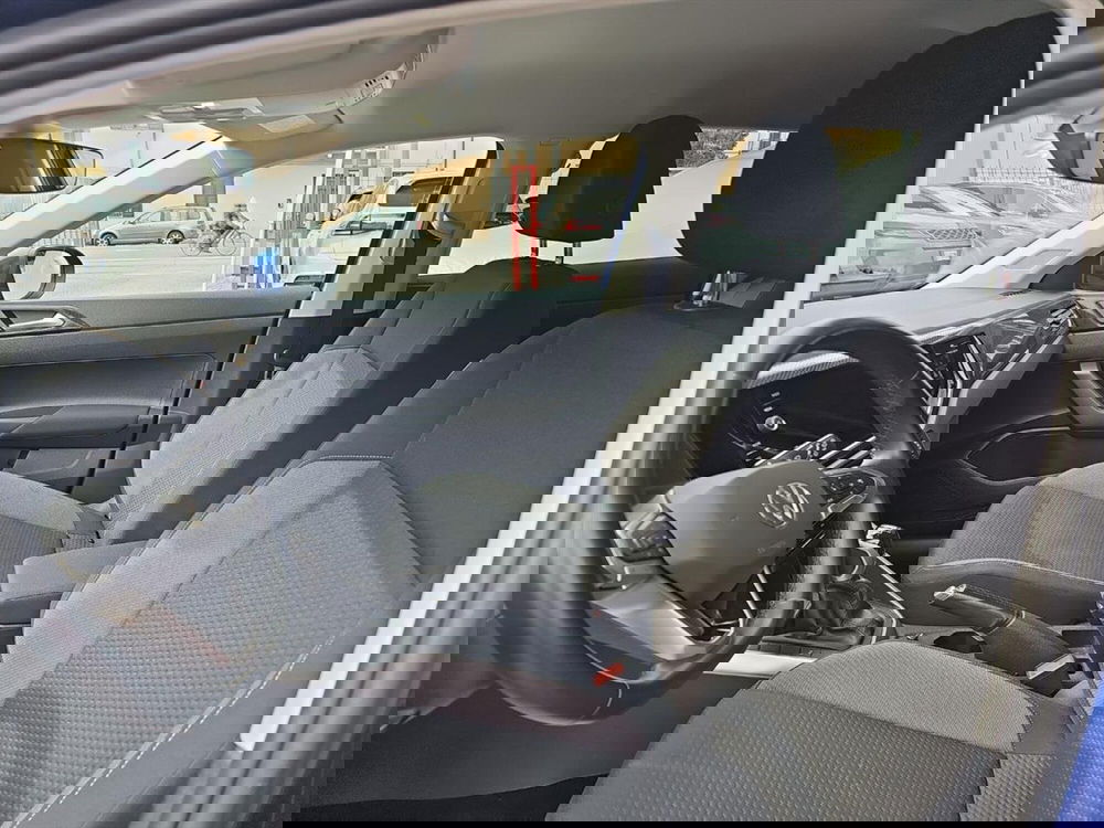 Volkswagen Taigo usata a Lecco (11)