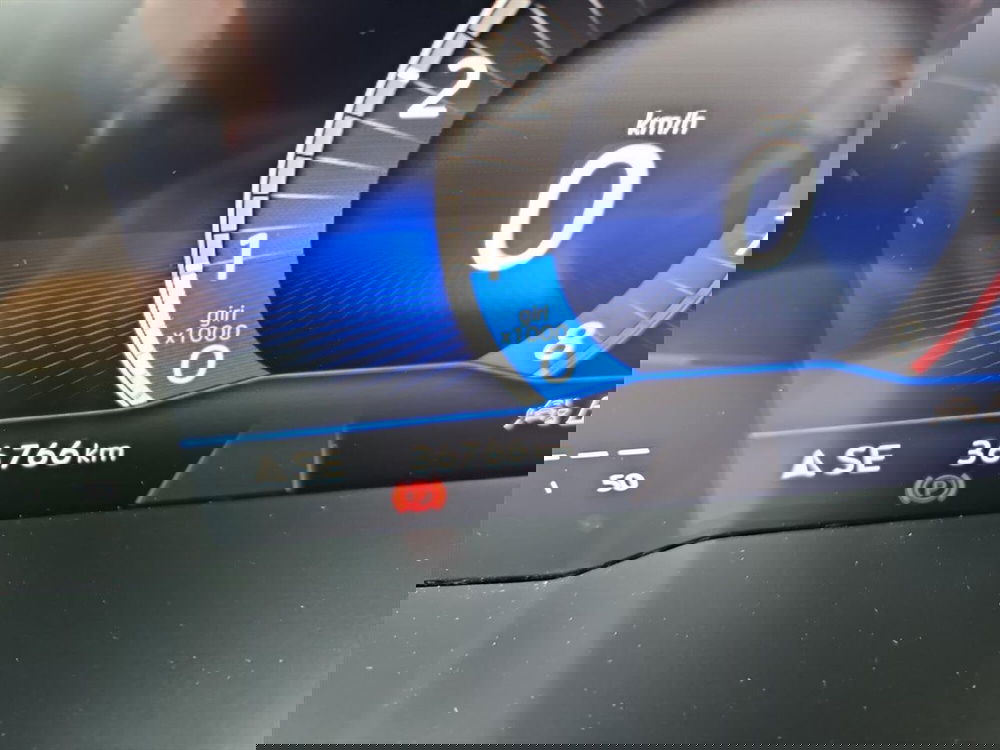 Volkswagen Taigo usata a Lecco (14)